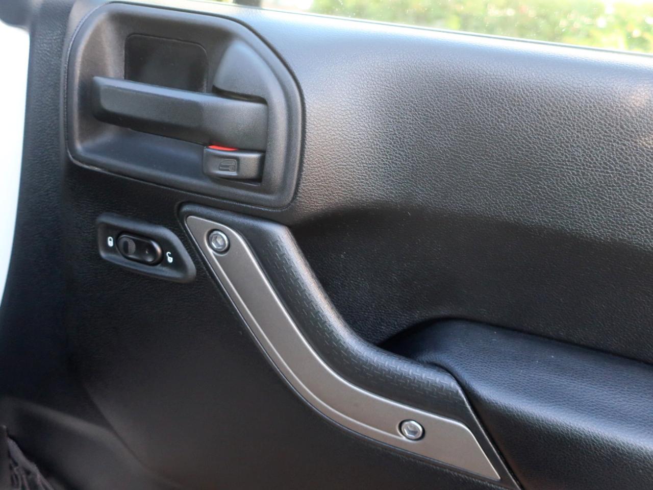 Jeep Wrangler Sport 4WD 2015