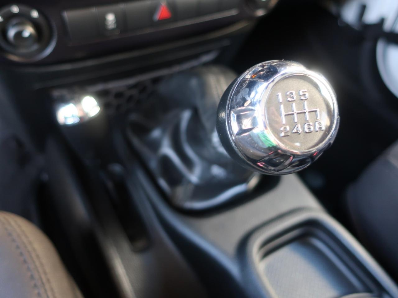 Jeep Wrangler Sport 4WD 2015