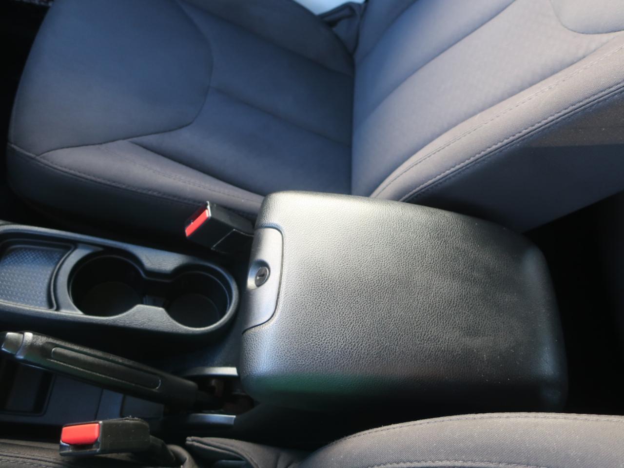Jeep Wrangler Sport 4WD 2015