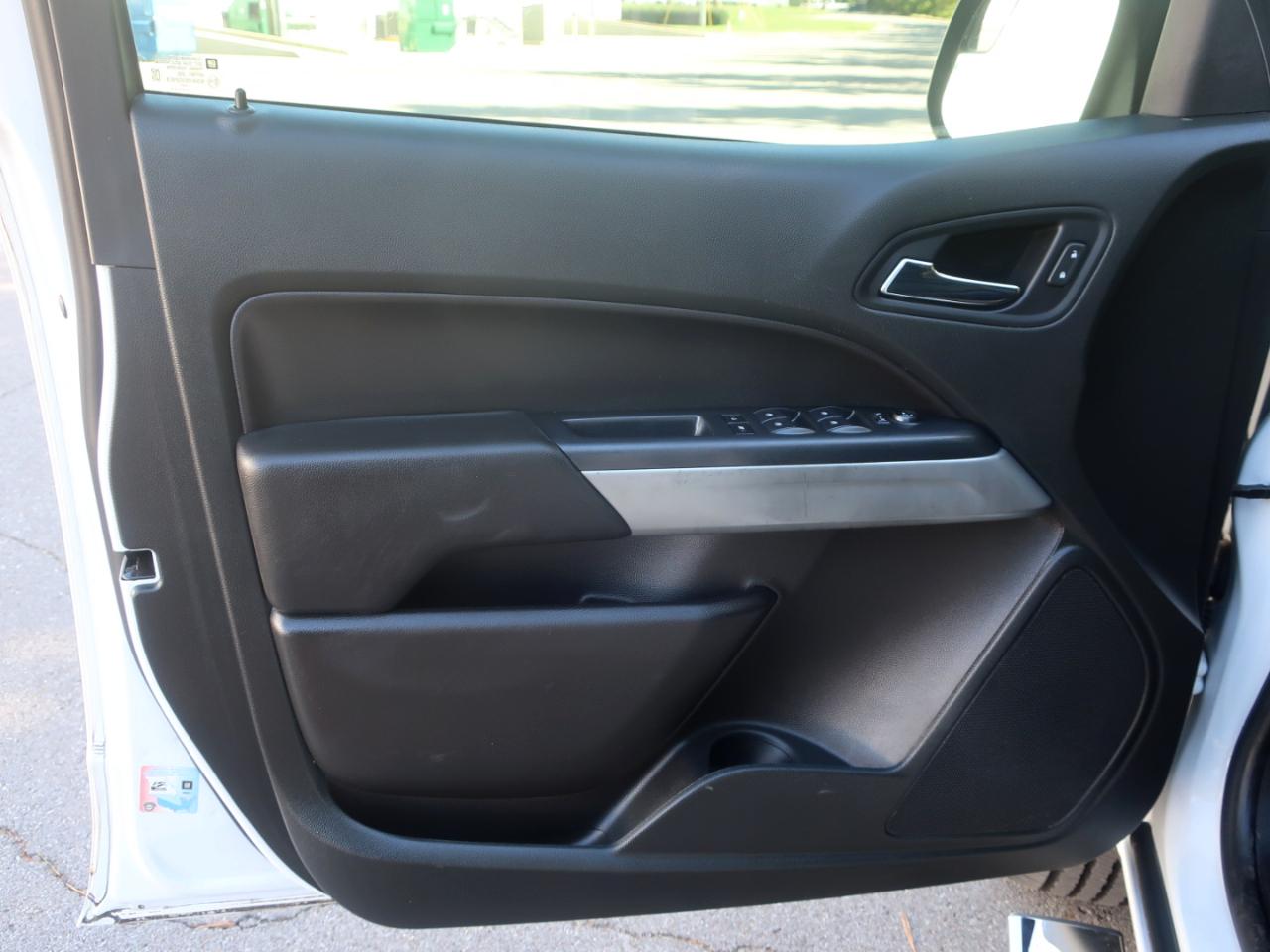 Chevrolet Colorado LT Crew Cab 2WD Long Box 2021