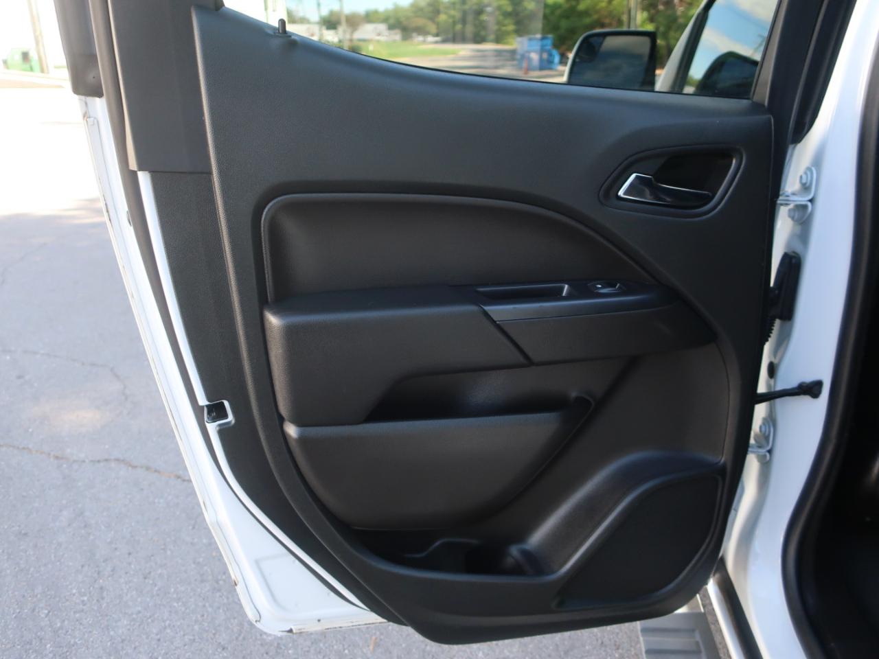 Chevrolet Colorado LT Crew Cab 2WD Long Box 2021