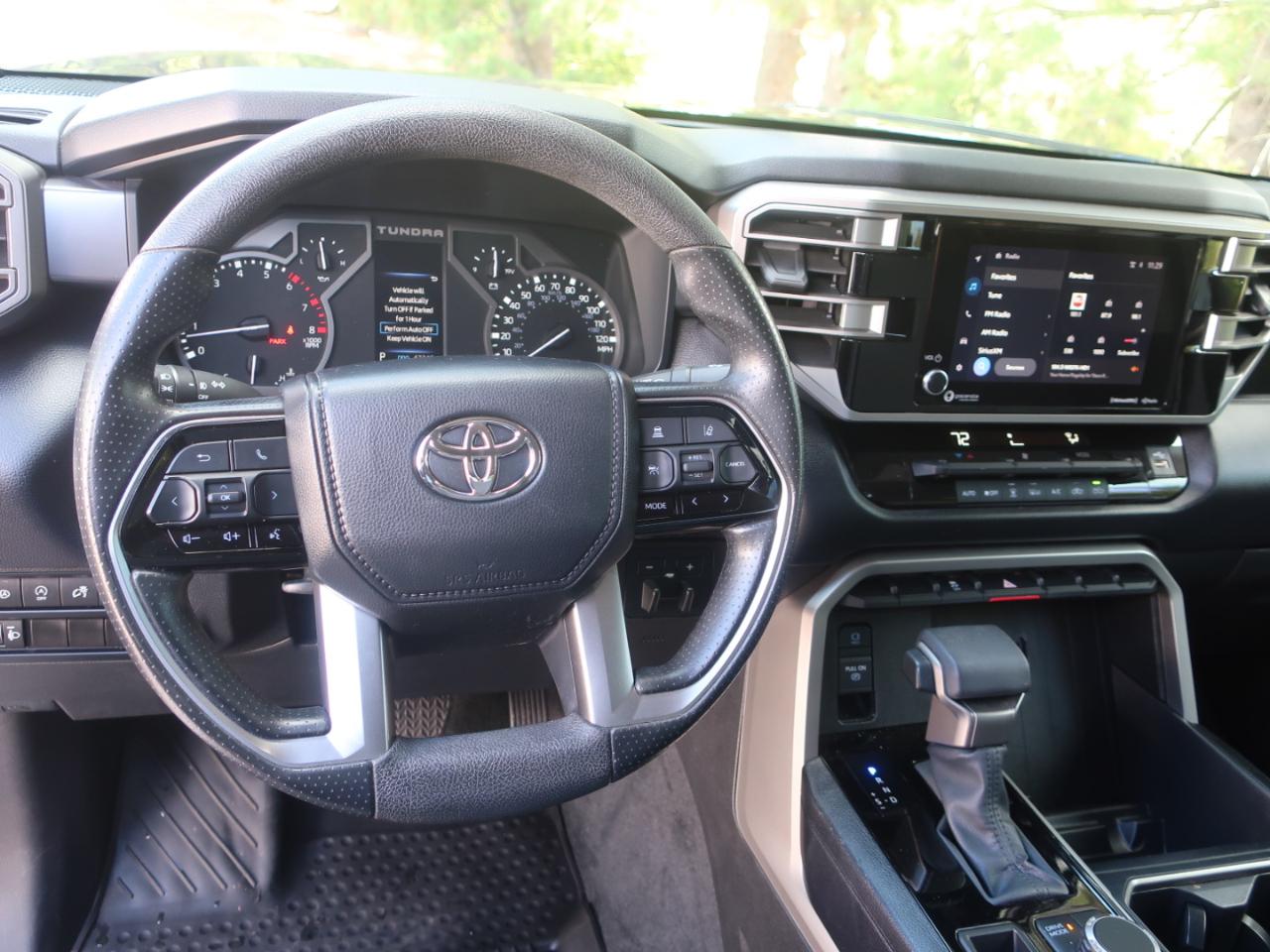 Toyota Tundra SR5 CrewMax 4WD 2023
