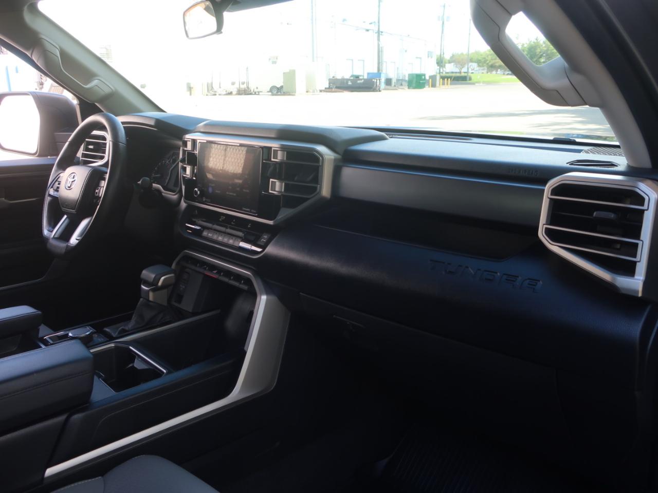 Toyota Tundra SR5 CrewMax 4WD 2023