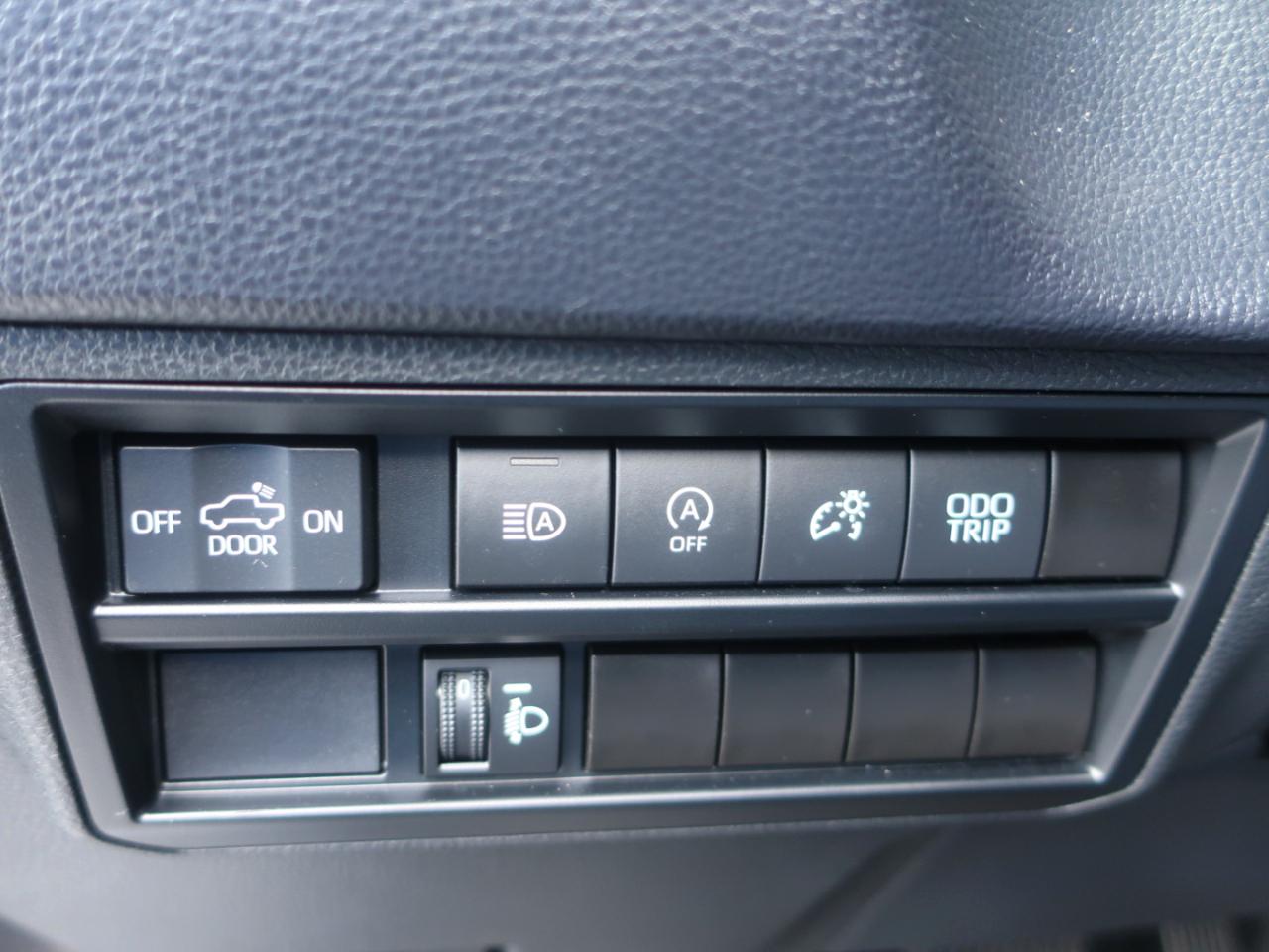 Toyota Tundra SR5 CrewMax 4WD 2023