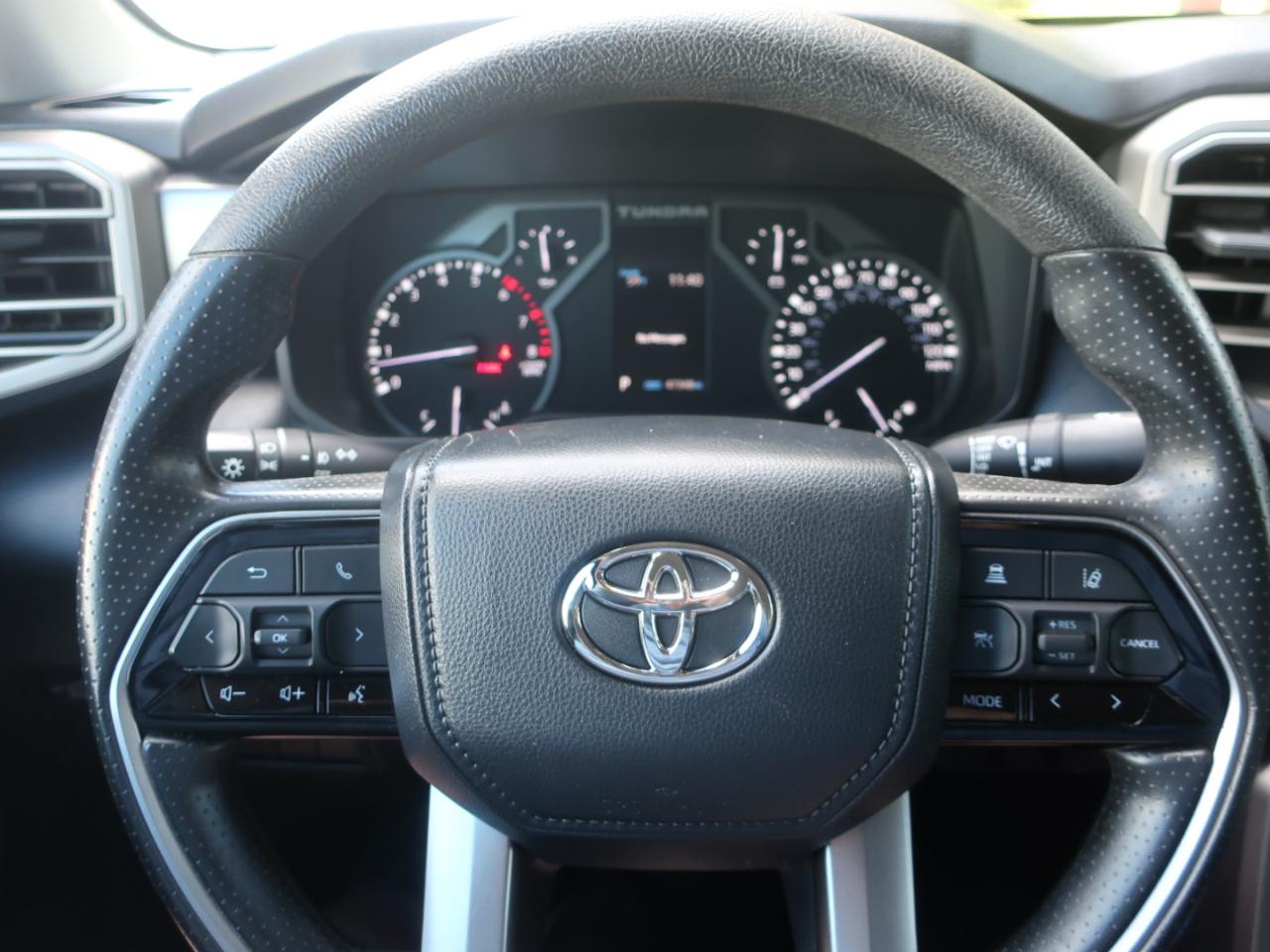 Toyota Tundra SR5 CrewMax 4WD 2023