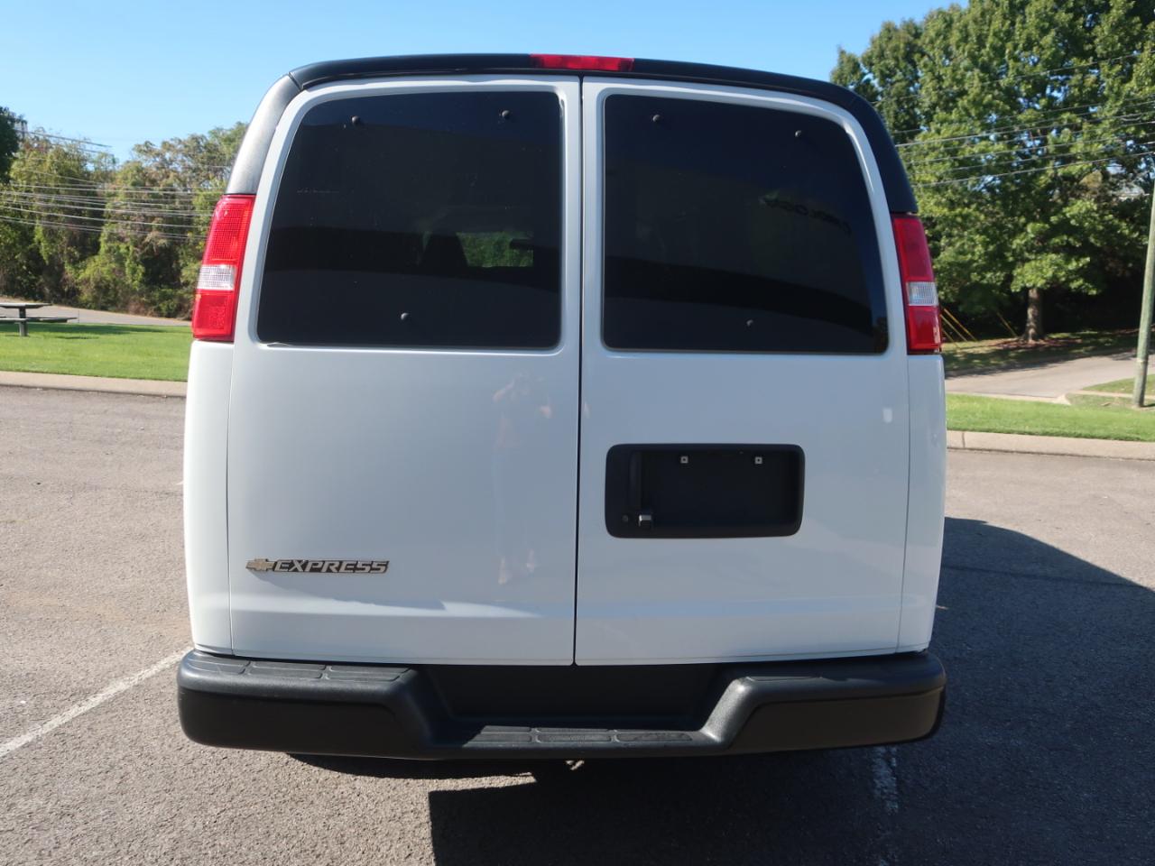 Chevrolet Express LS 3500 Extended 2023