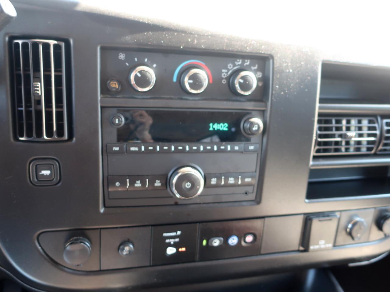 Chevrolet Express LS 3500 Extended 2023