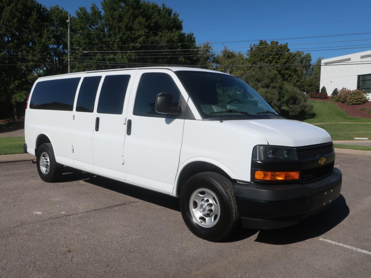 Chevrolet Express LS 3500 Extended 2023