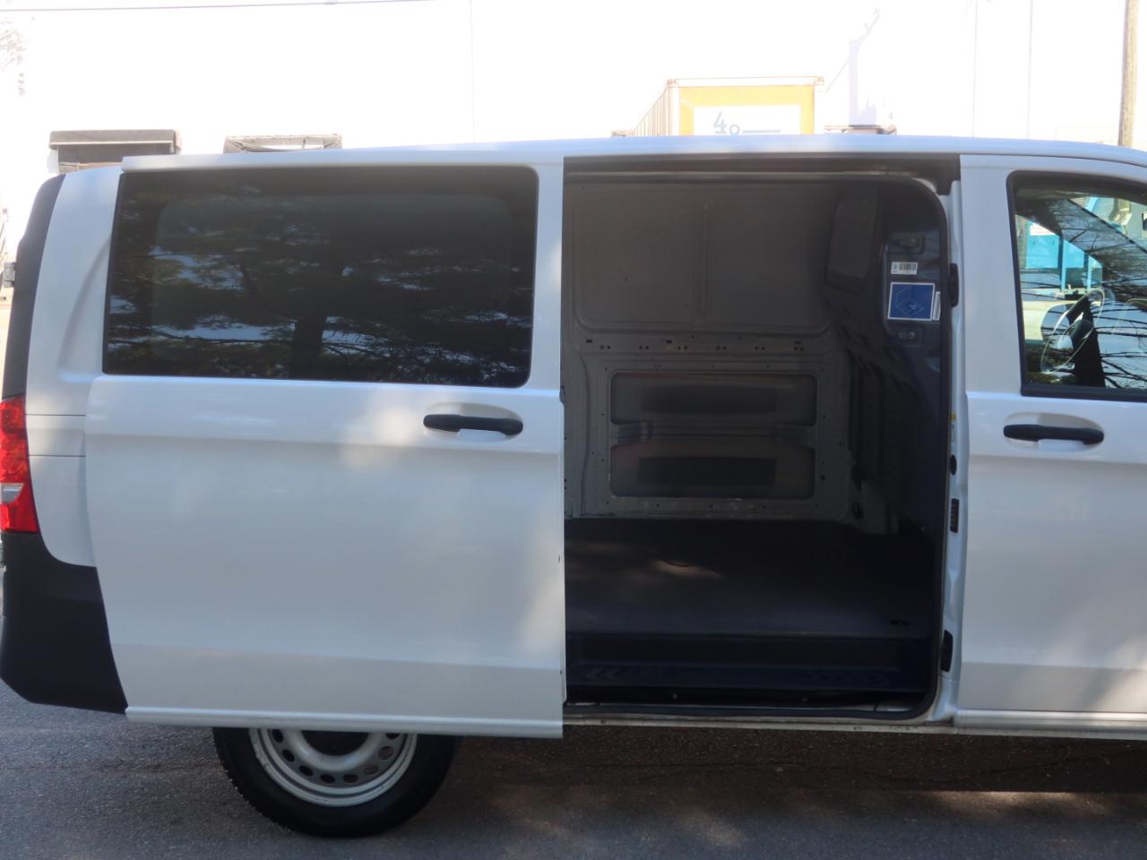 Mercedes-Benz Metris 126 WB Cargo 2021