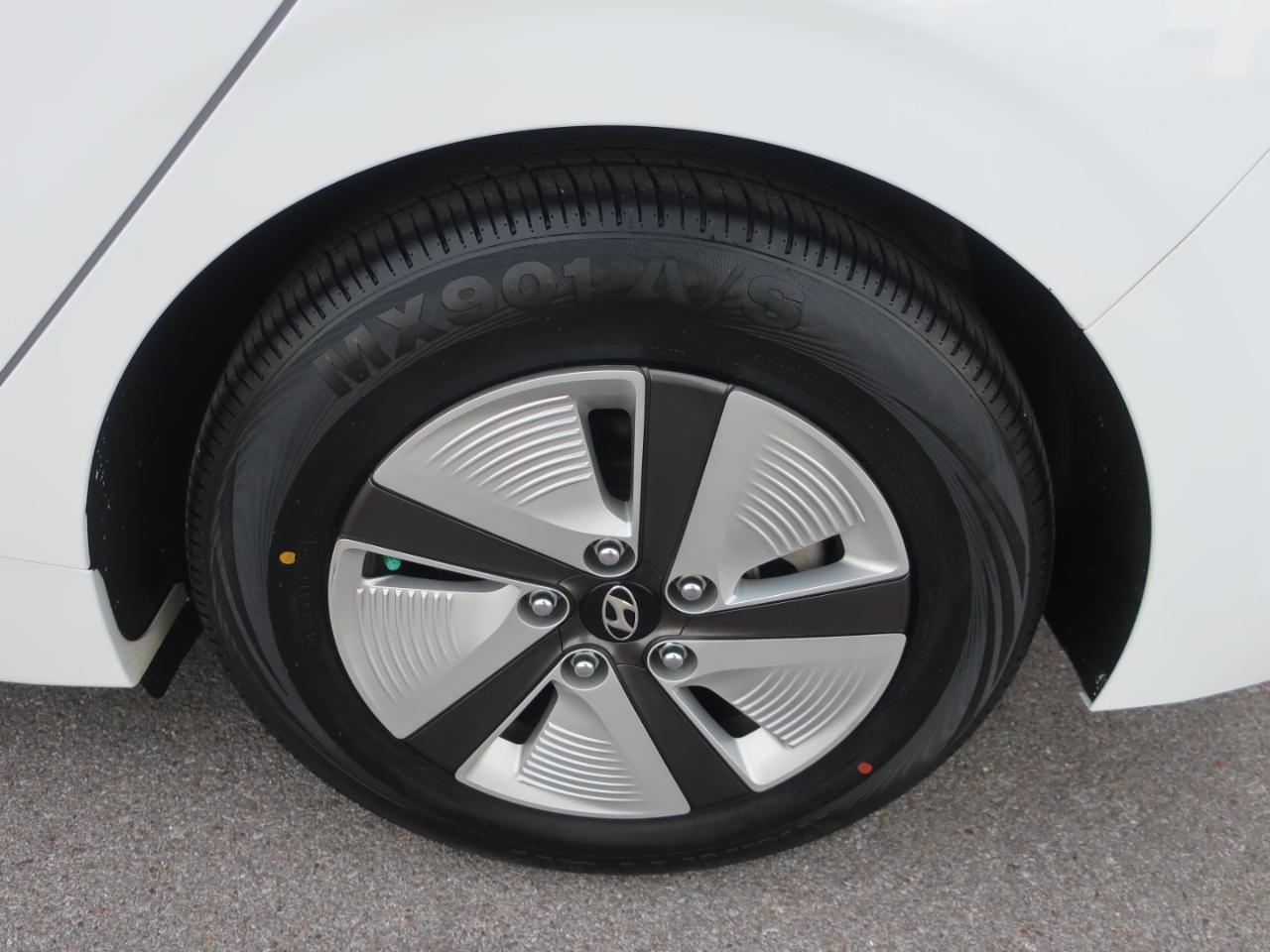 Hyundai Ioniq Hybrid Blue 2020