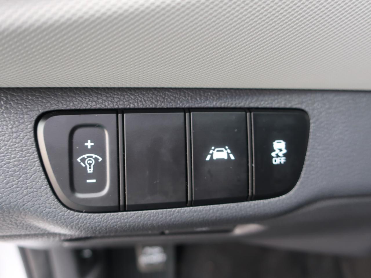 Hyundai Ioniq Hybrid Blue 2020