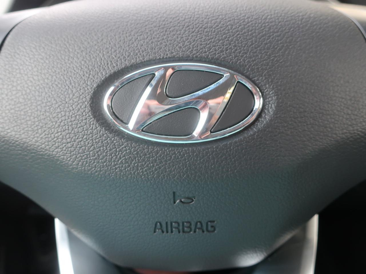 Hyundai Ioniq Hybrid Blue 2020