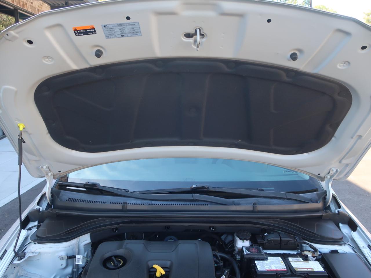 Hyundai Elantra SEL 2.0L Auto 2018