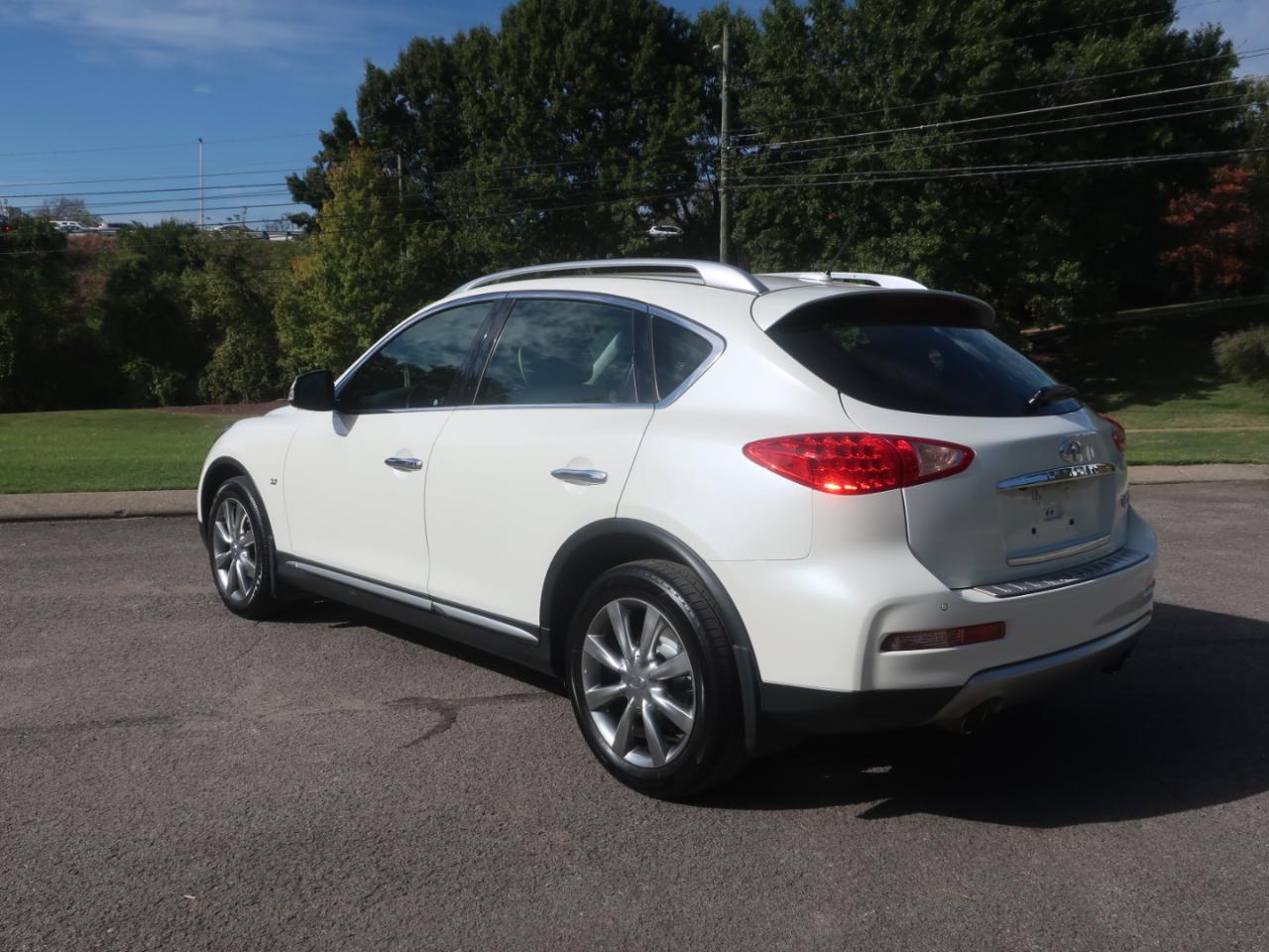 Infiniti QX50 AWD 2016