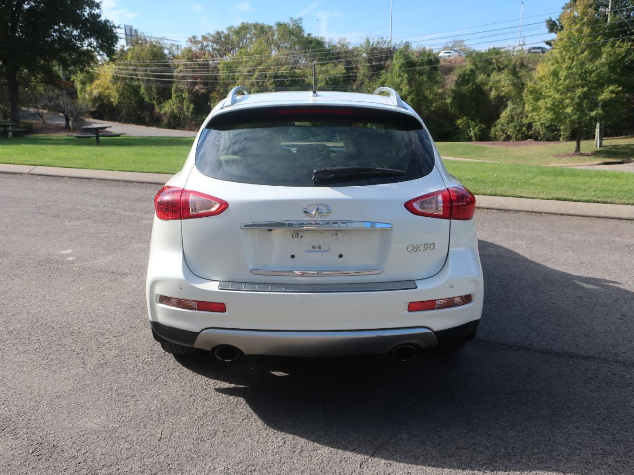 Infiniti QX50 AWD 2016