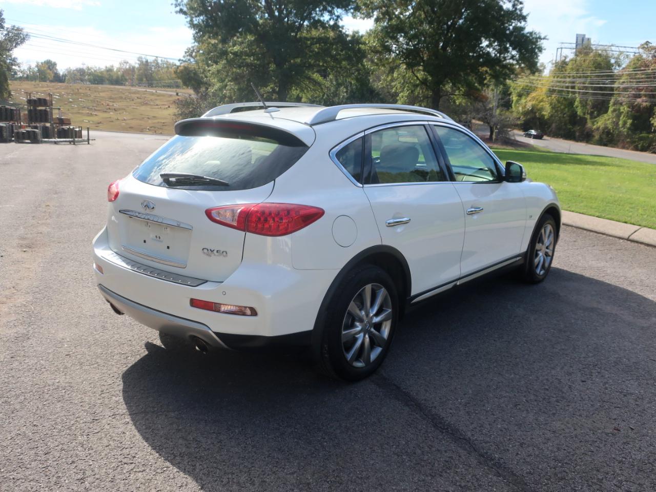 Infiniti QX50 AWD 2016