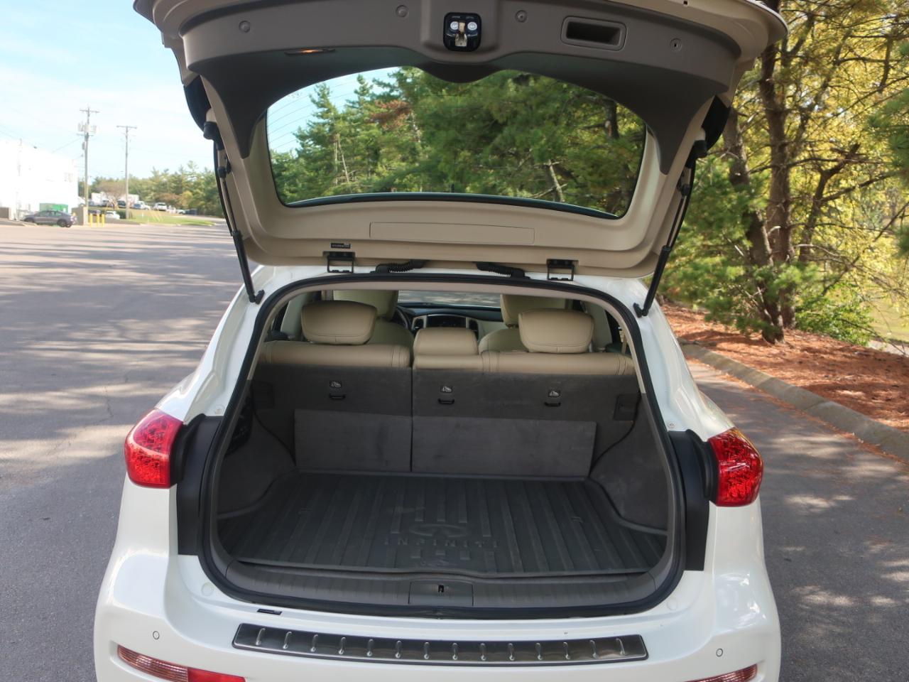 Infiniti QX50 AWD 2016