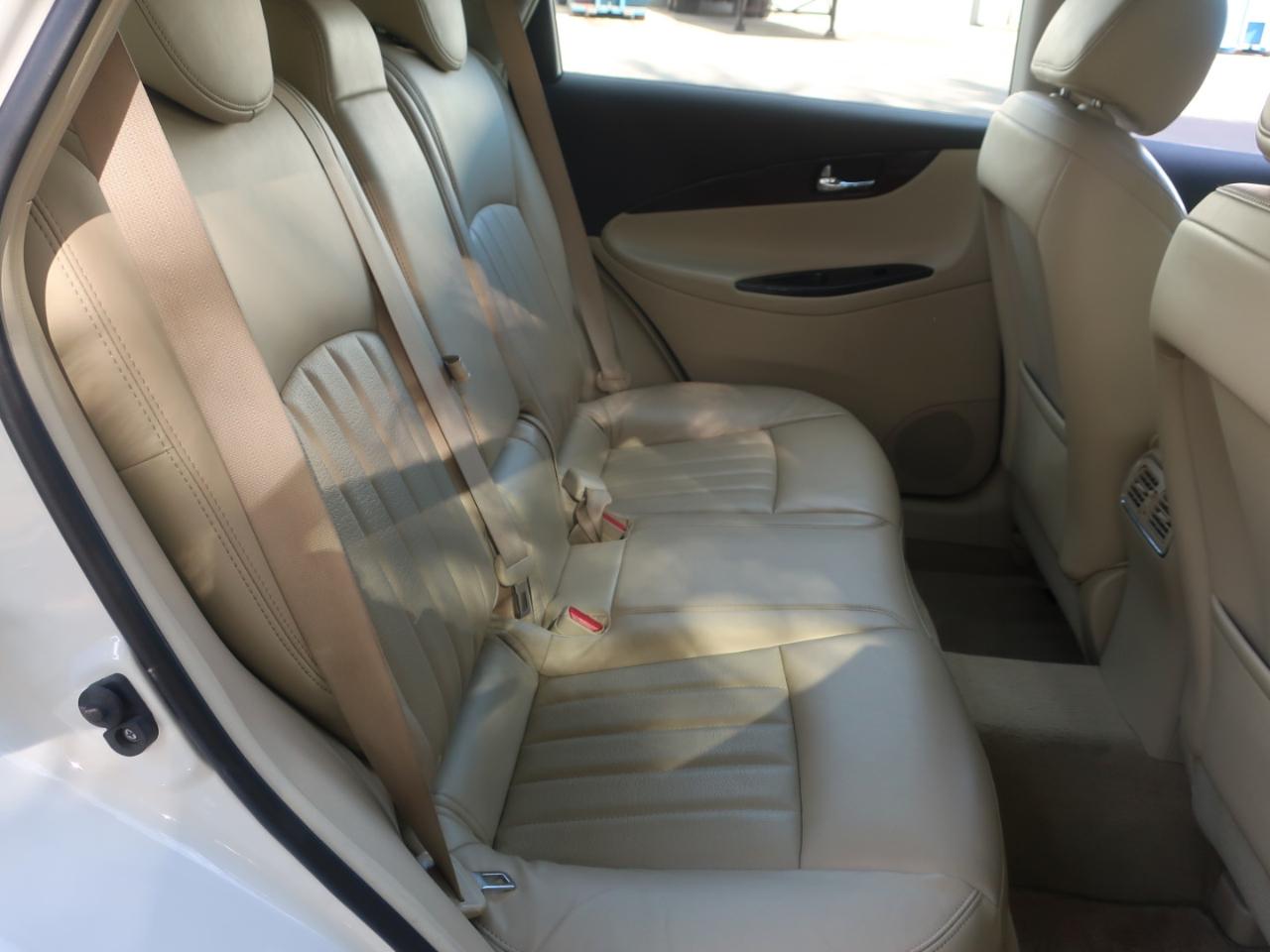 Infiniti QX50 AWD 2016