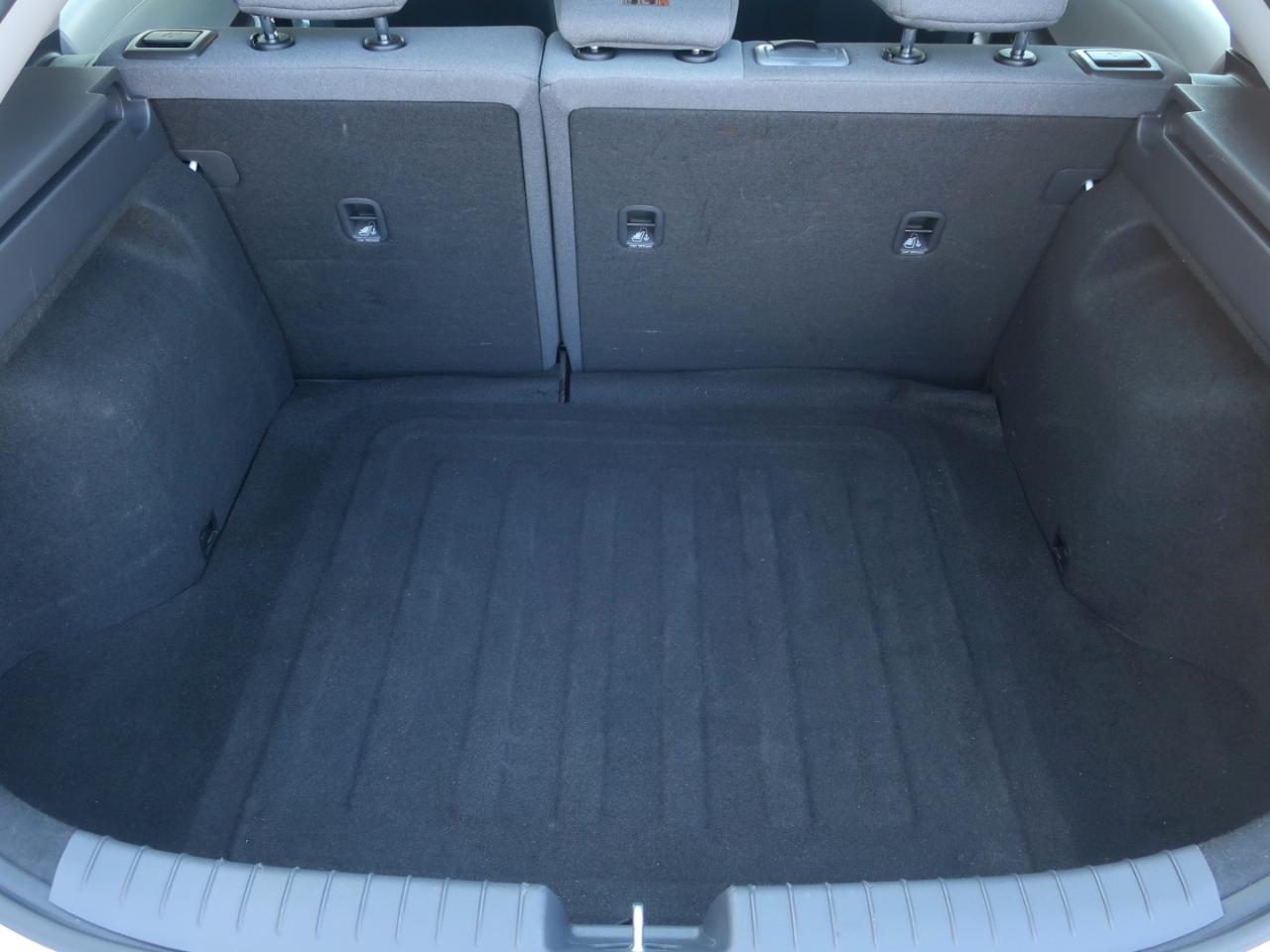 Hyundai Ioniq Hybrid Blue 2020