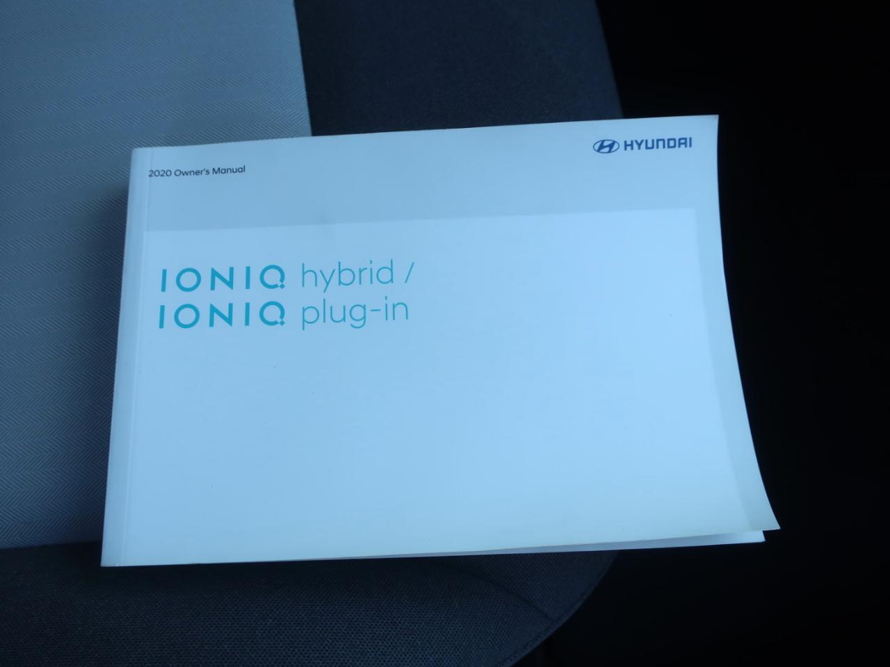 Hyundai Ioniq Hybrid Blue 2020