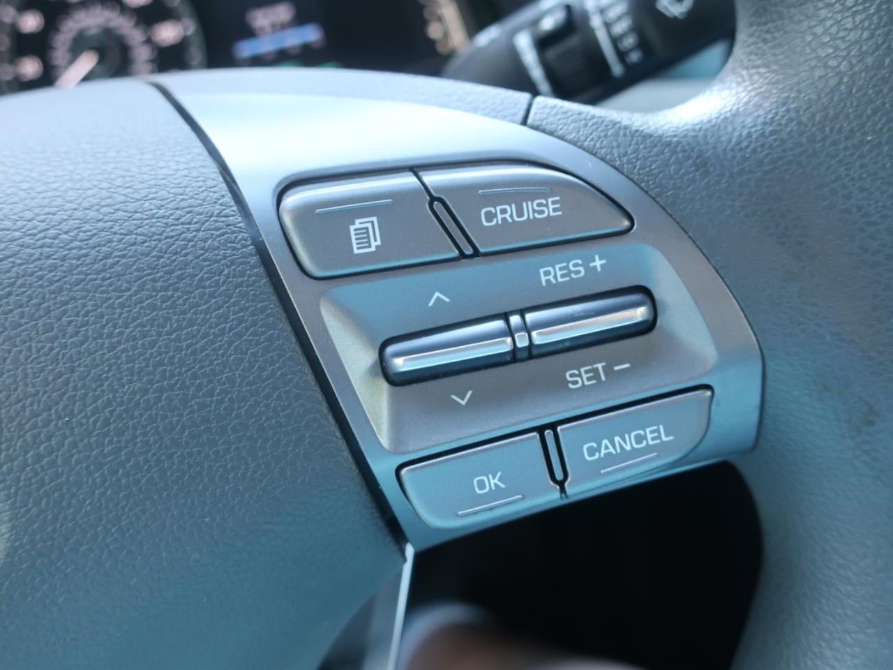 Hyundai Ioniq Hybrid Blue 2020