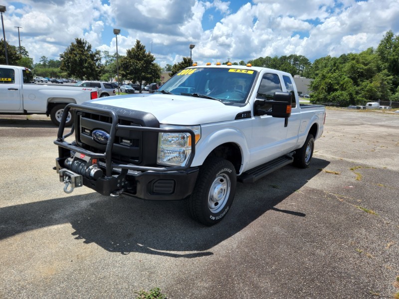 Ford F-250 SD XL SuperCab Long Bed 4WD 2016