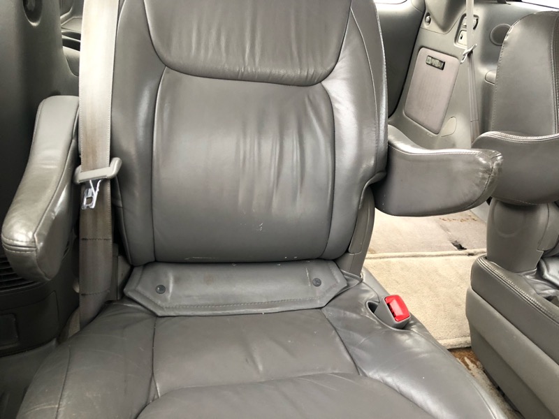 Toyota Sienna XLE 2005
