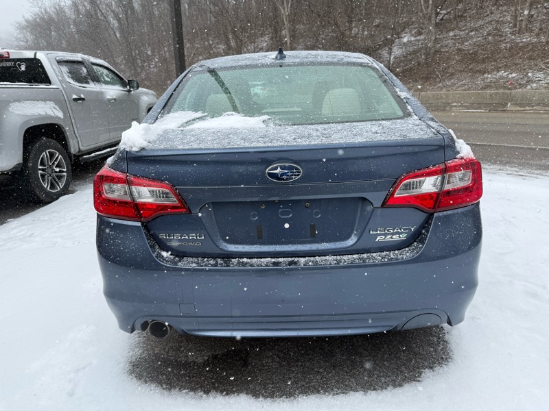 Subaru Legacy 2.5i Premium 2017