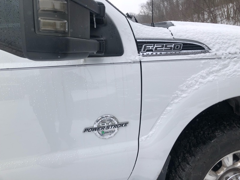 Ford F-250 SD XLT Crew Cab Long Bed 4WD 2016