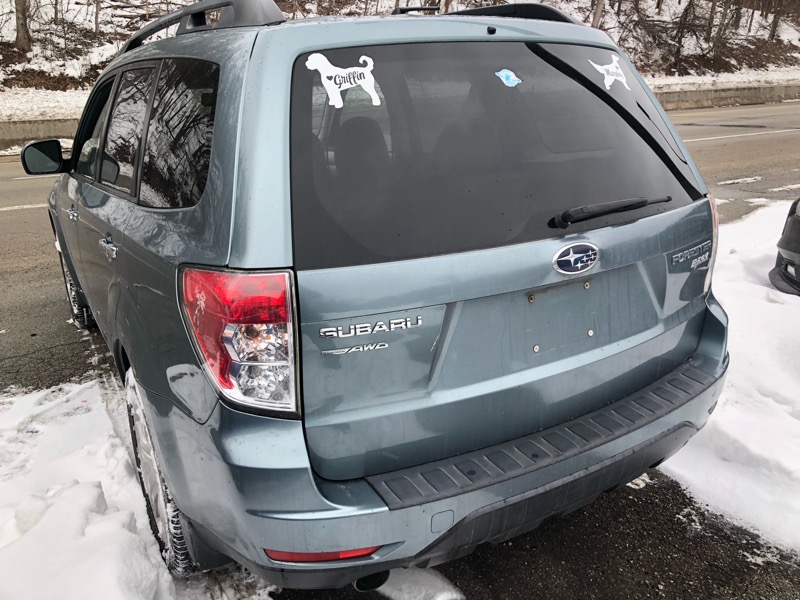 Subaru Forester 2.5X Limited 2010