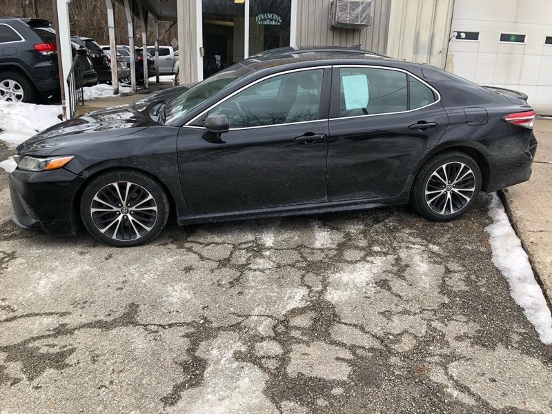 Toyota Camry LE 2018
