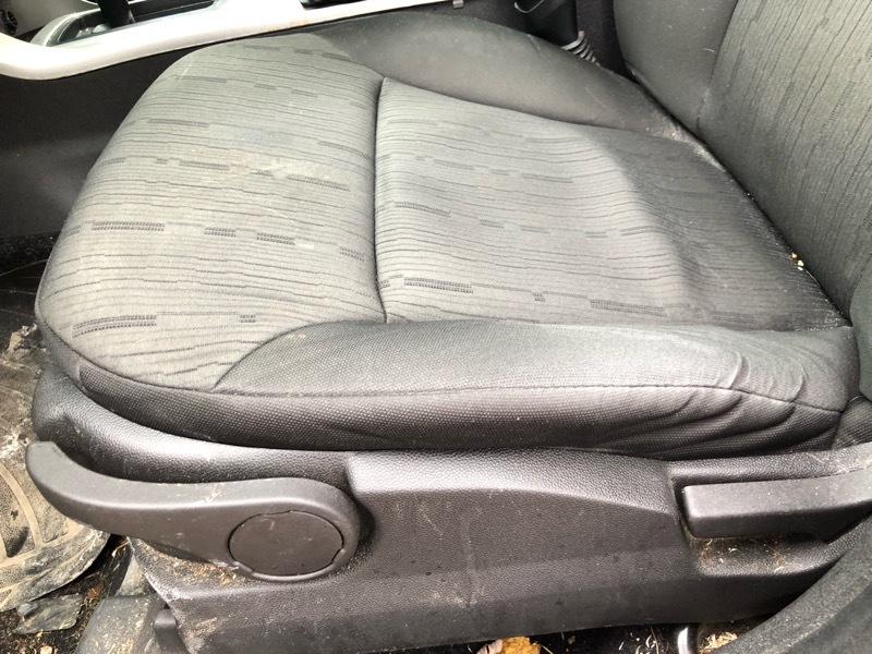 Ford Focus SE Sedan 2009