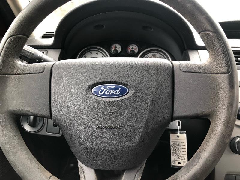 Ford Focus SE Sedan 2009