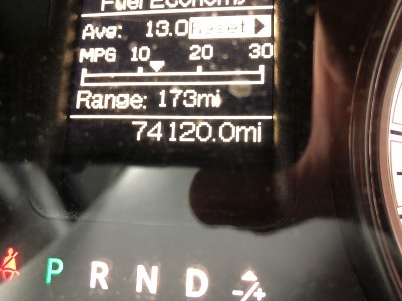 RAM 1500 Tradesman Quad Cab 4WD 2015