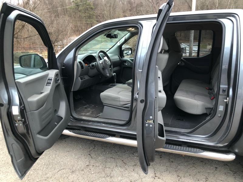Nissan Frontier SL Crew Cab 5AT 4WD 2018
