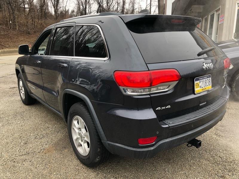 Jeep Grand Cherokee Laredo 4WD 2016