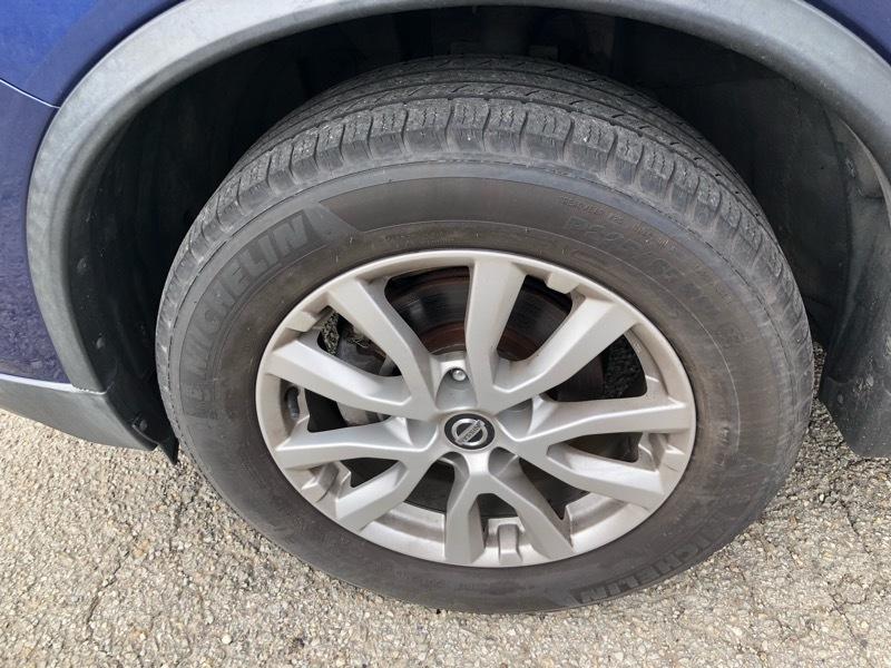 Nissan Rogue SV AWD 2017