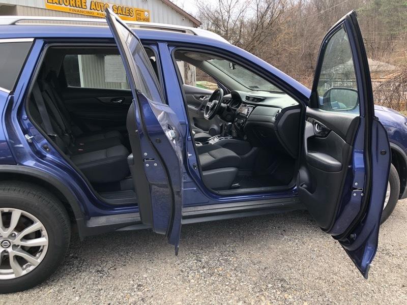 Nissan Rogue SV AWD 2017