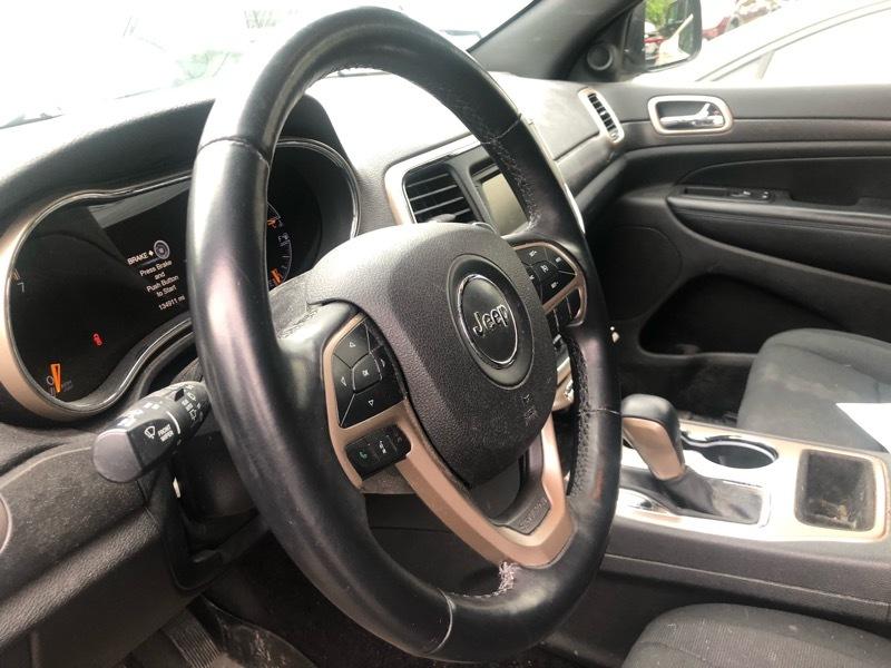 Jeep Grand Cherokee Laredo 4WD 2017