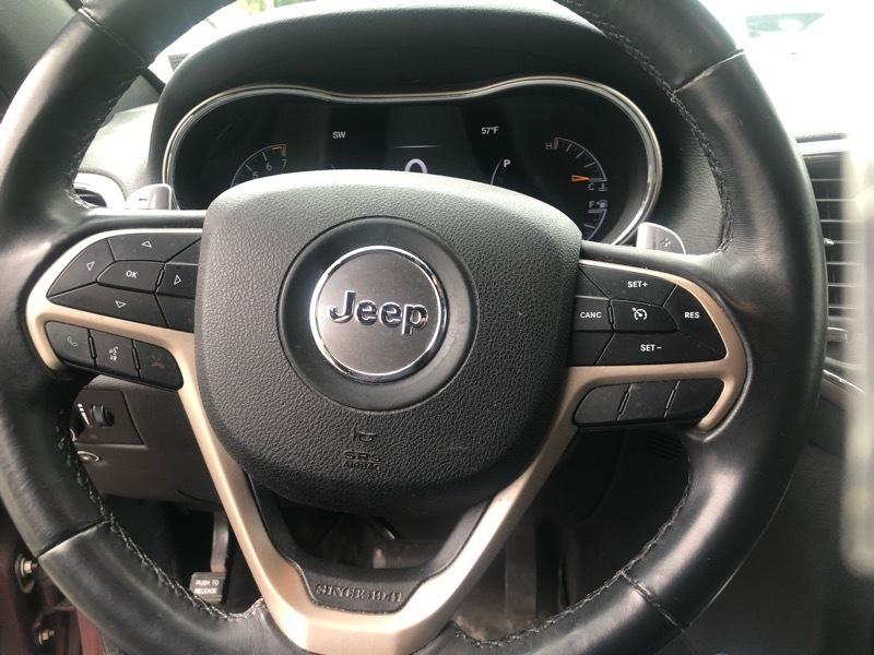 Jeep Grand Cherokee Laredo 4WD 2017