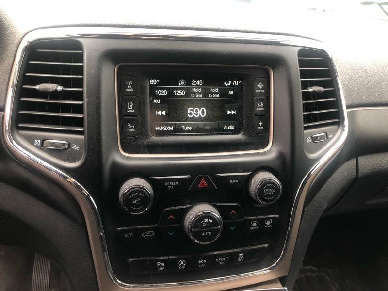 Jeep Grand Cherokee Laredo 4WD 2017