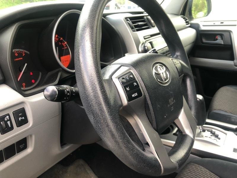 Toyota 4Runner SR5 4WD 2011