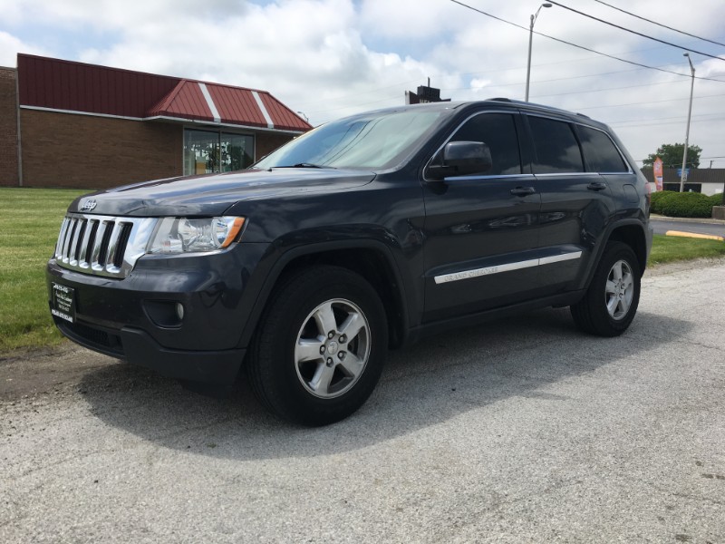 Used 2013 Jeep Grand Cherokee Laredo 4WD for Sale in Chicago Heights IL