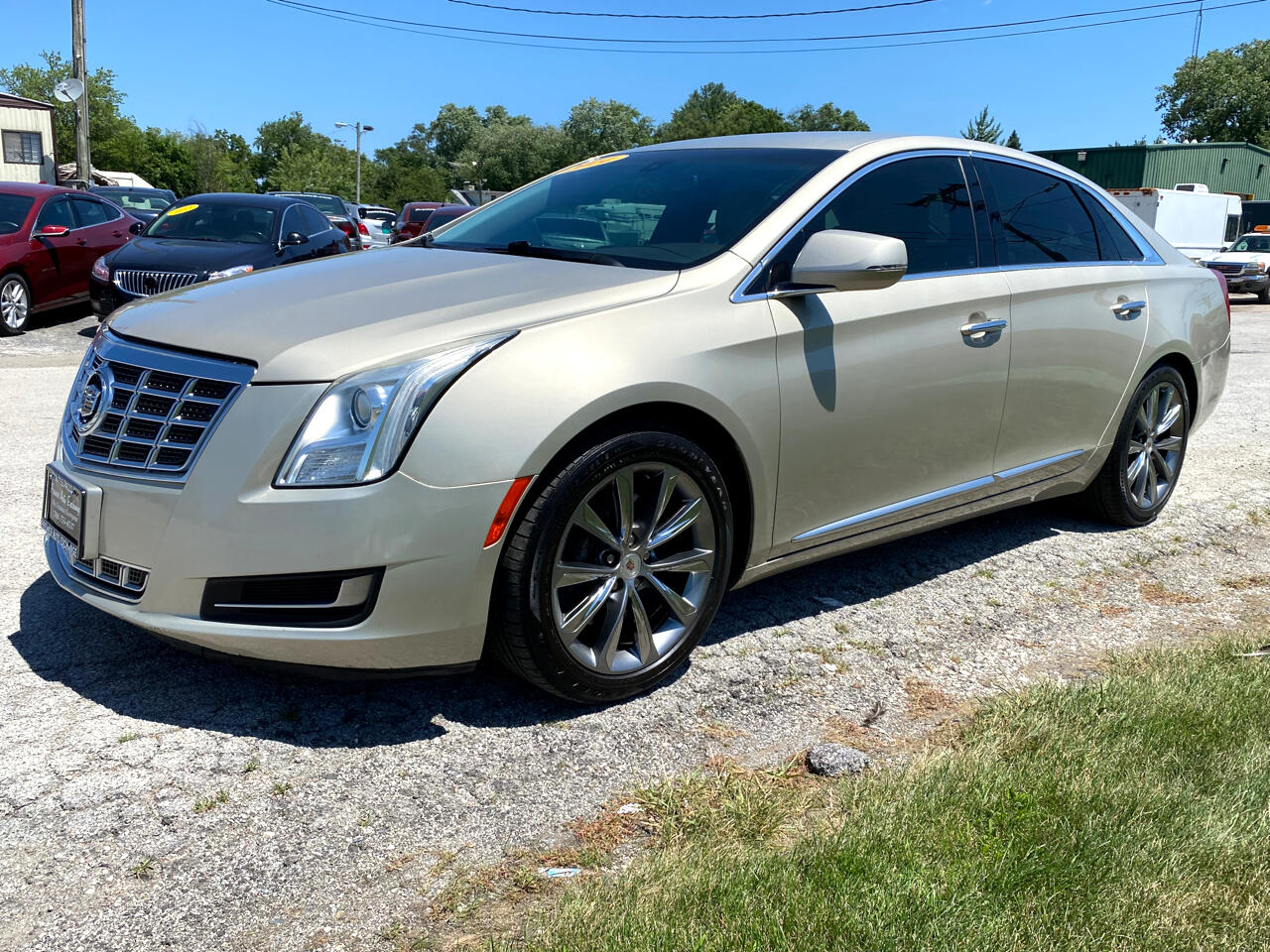 Cadillac XTS 4dr Sdn Luxury FWD 2014