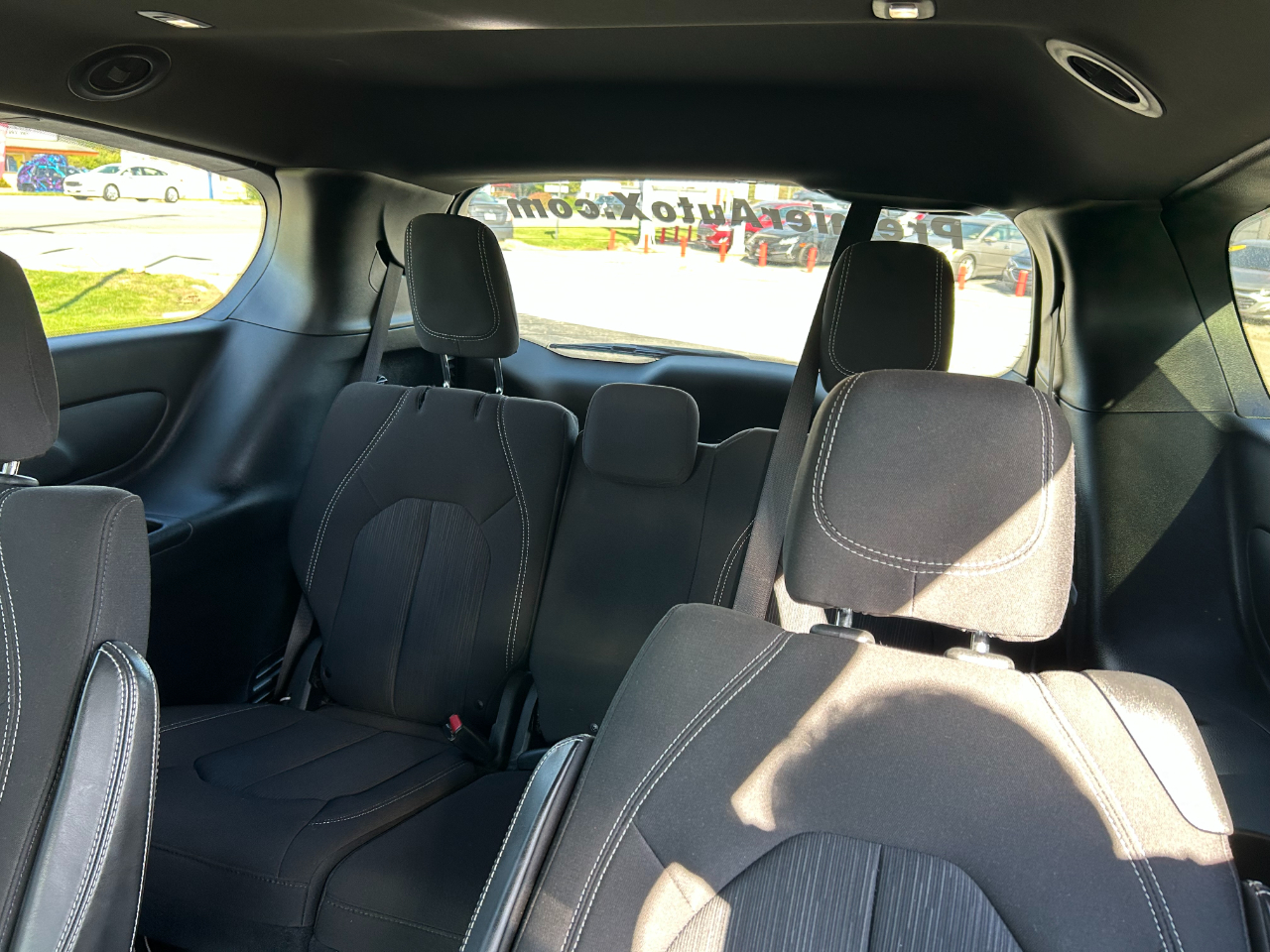 Chrysler Pacifica Touring FWD 2020