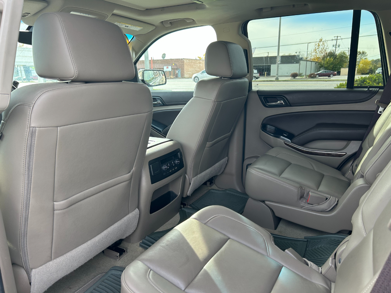 Chevrolet Tahoe 2WD 4dr LT 2017