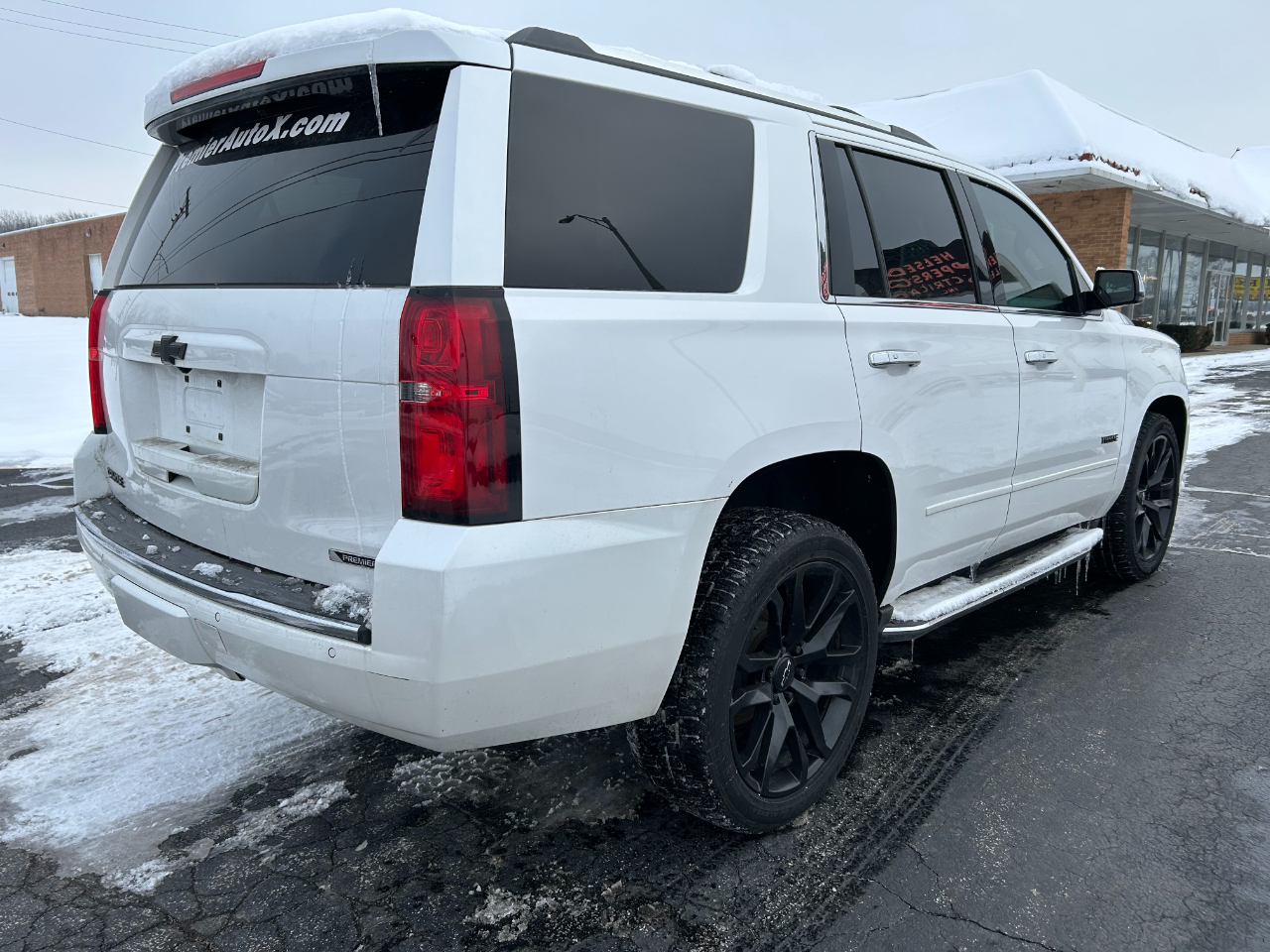 Chevrolet Tahoe 4WD 4dr Premier 2017