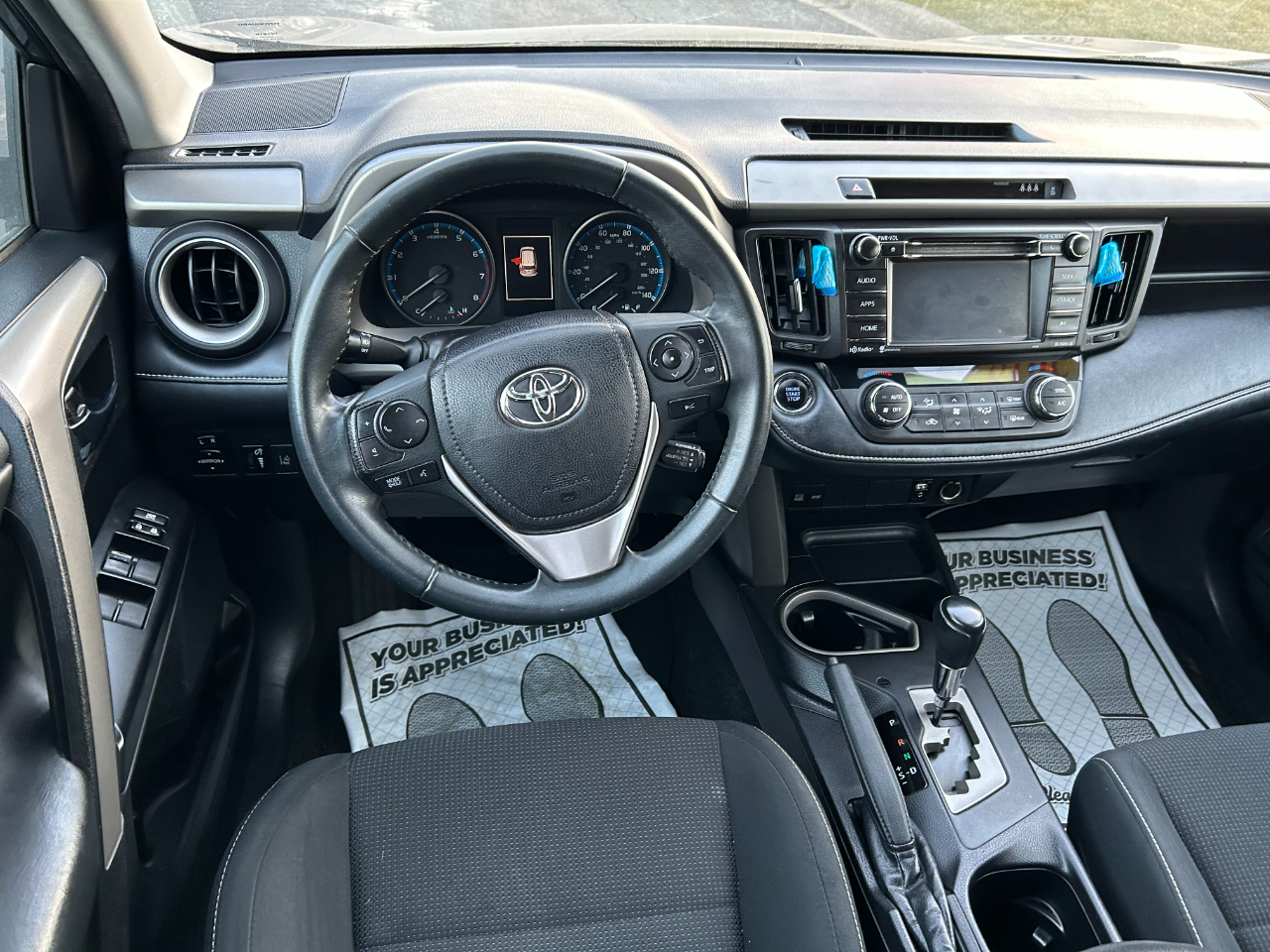 Toyota RAV4 Adventure FWD (Natl) 2018
