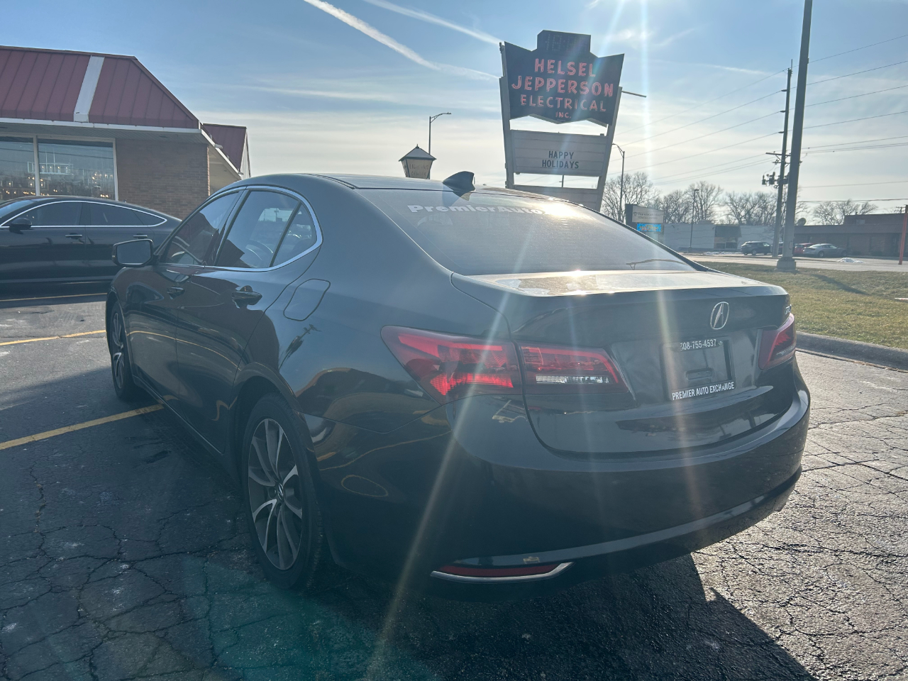 Acura TLX 4dr Sdn FWD V6 Tech 2015
