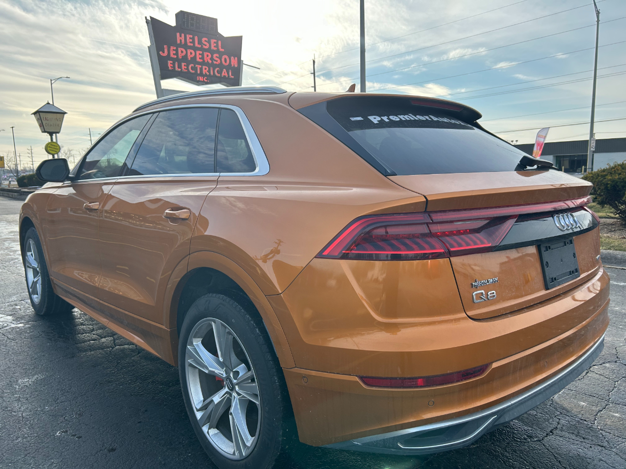 Audi Q8 Premium Plus 55 TFSI quattro 2019